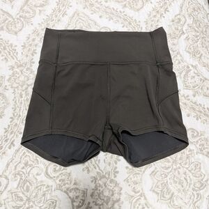 Lululemon Align Green 2" Short